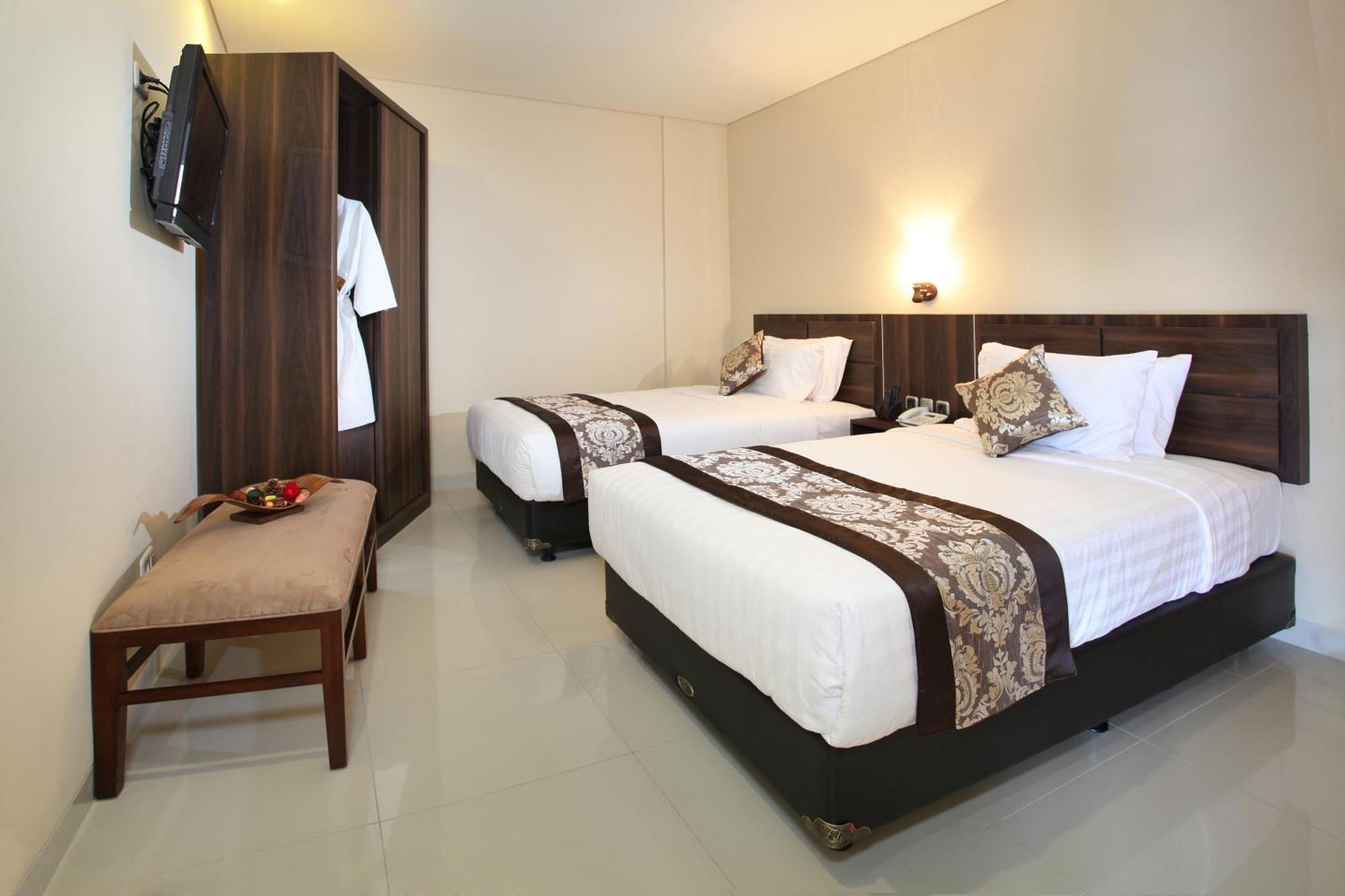 D'penjor Hotel