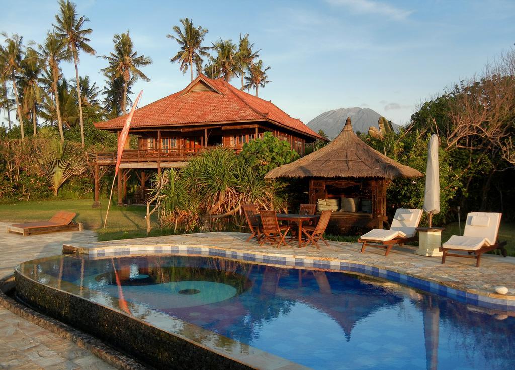 Bay Hideaway