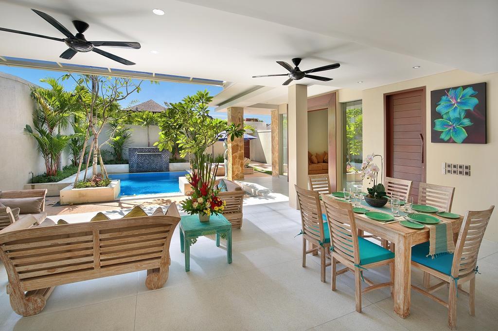 Villa J Deluxe *