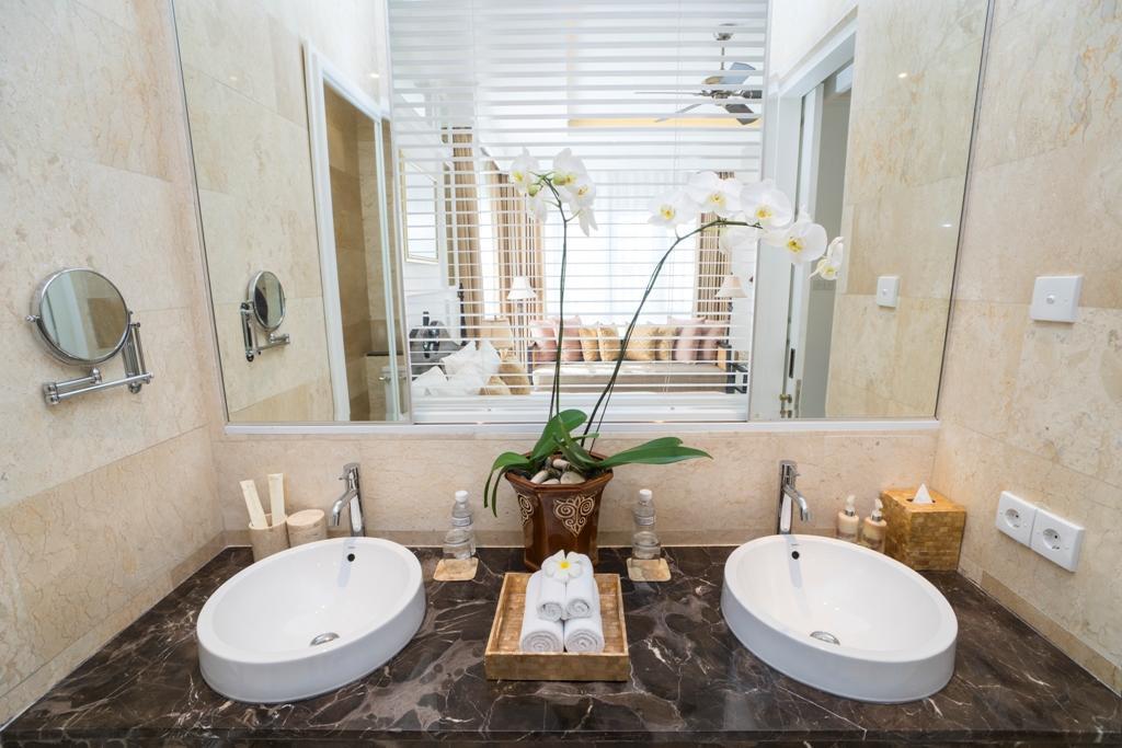 Hotel The Colony Bali 4*