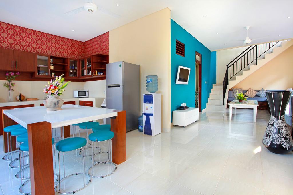 Hotel Legian Beach Villas 3*