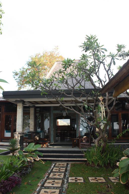Villa Joglo On The