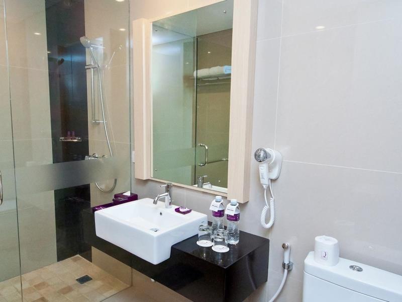 Hotel Quest San By Aston