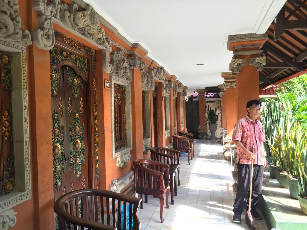 Agung Hotel