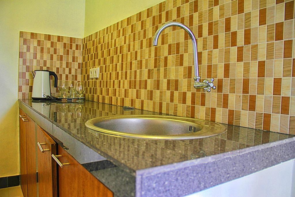 Guest house Ryanbagus 2*