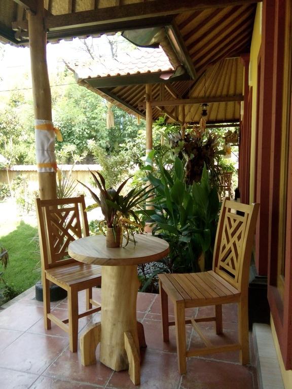 Homestay Biorock & Dive Center *
