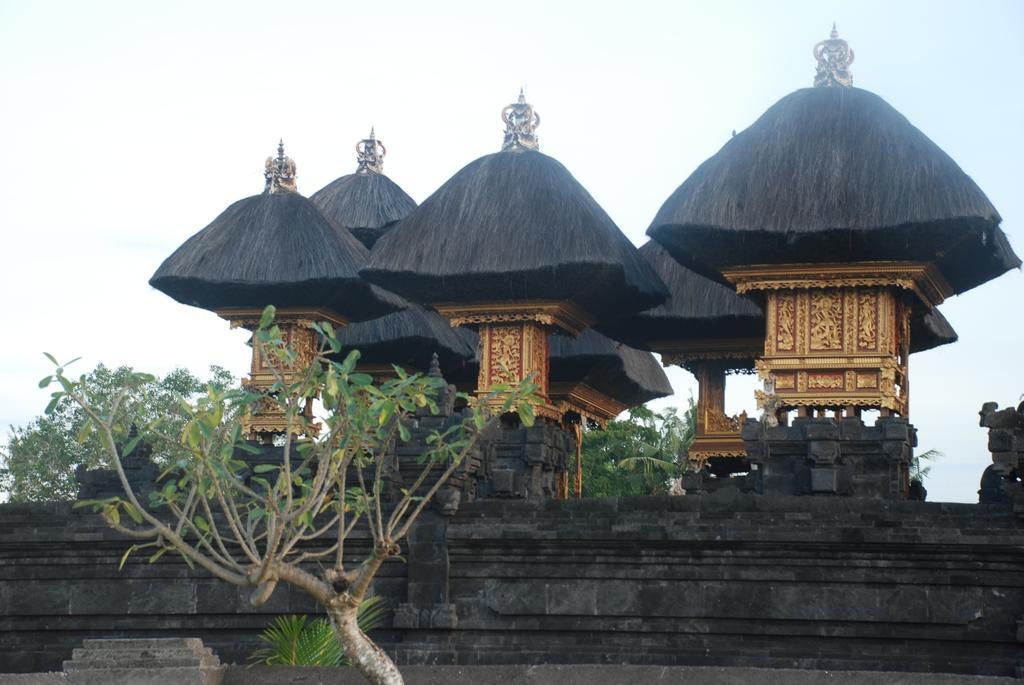 Villa Kaira Estate