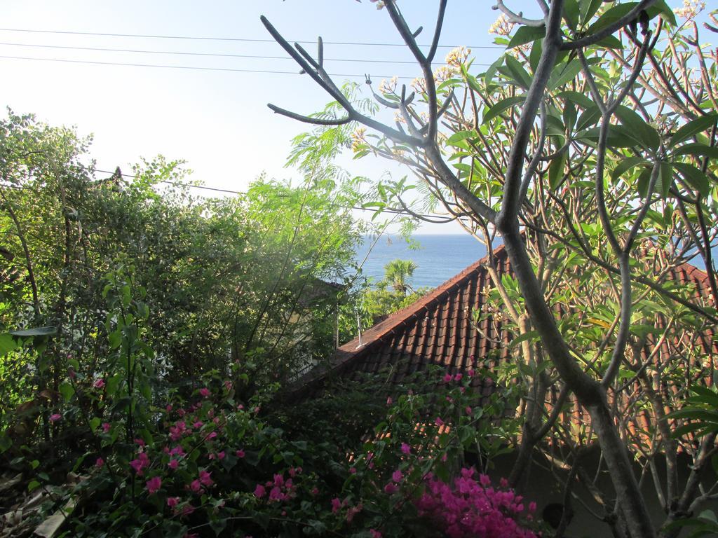 Bo's Bungalows And Restaurant 2* BALI
