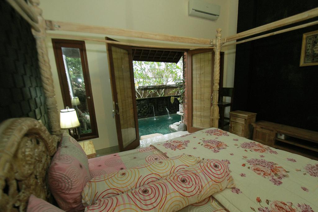 Dayins Villa *