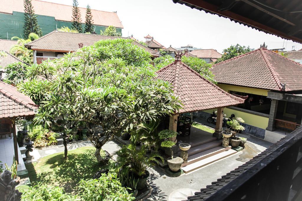 Agung Hotel 3*