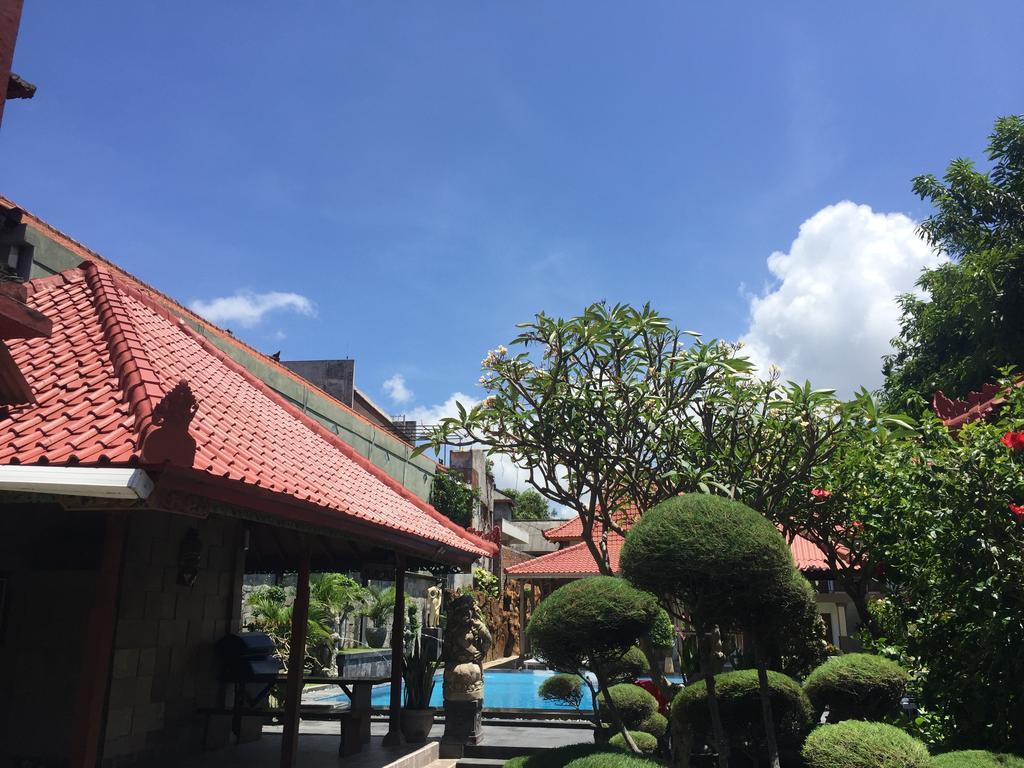 Agung Hotel