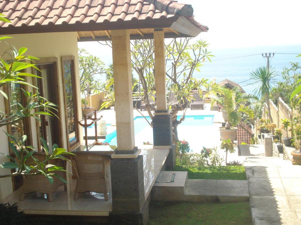Barong Cafe And Restaurant Holiday park 3*