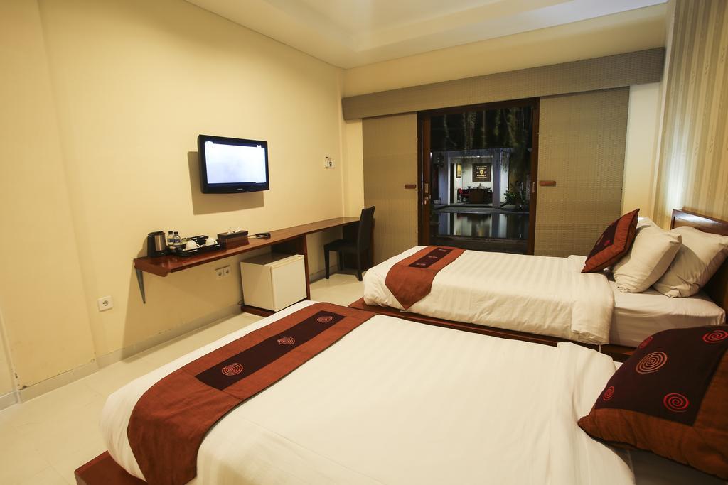 Uma Sri Hotel 3*
