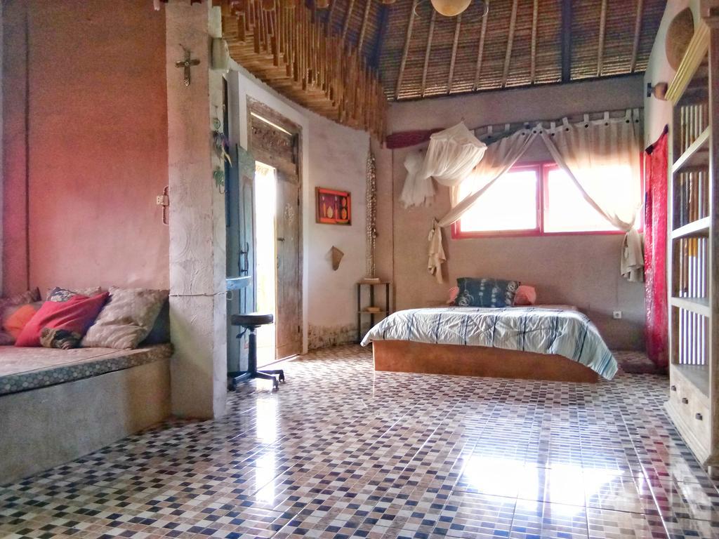 Rumah Warna