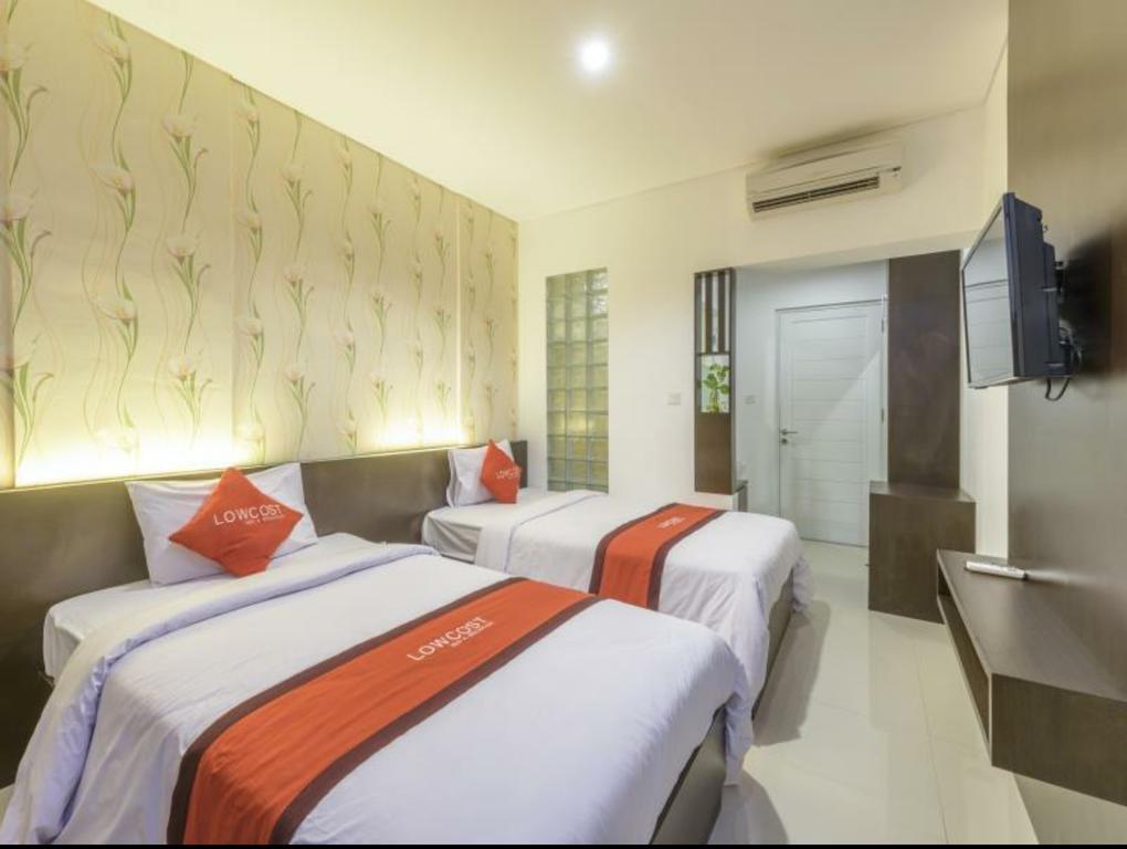 Lowcost Bed & Breakfast 2*