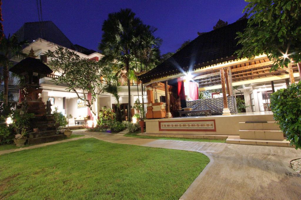 Billy Pendawa 3* Kuta (Bali)