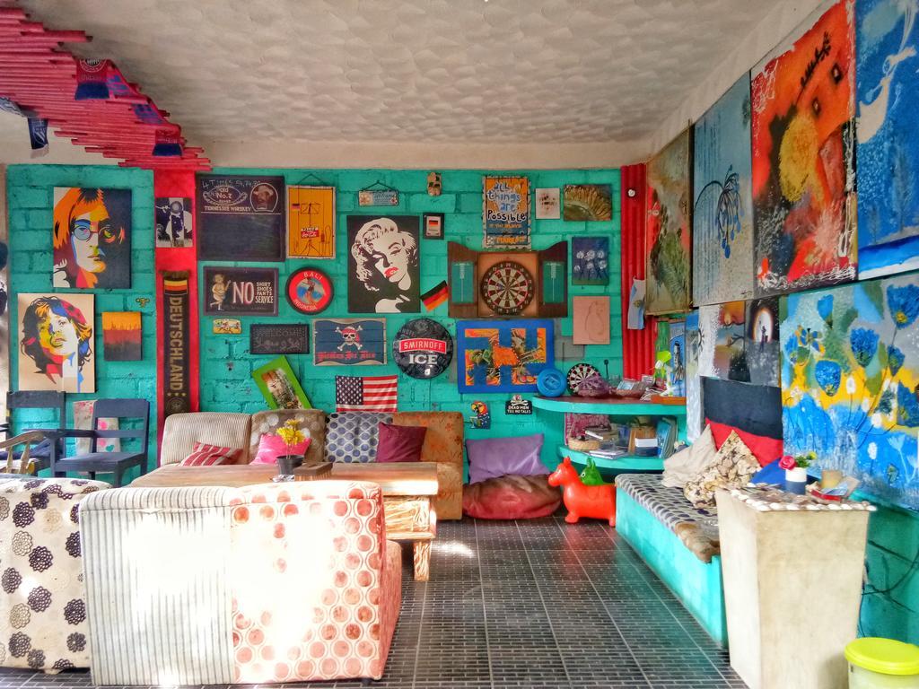 Rumah Warna Guest house