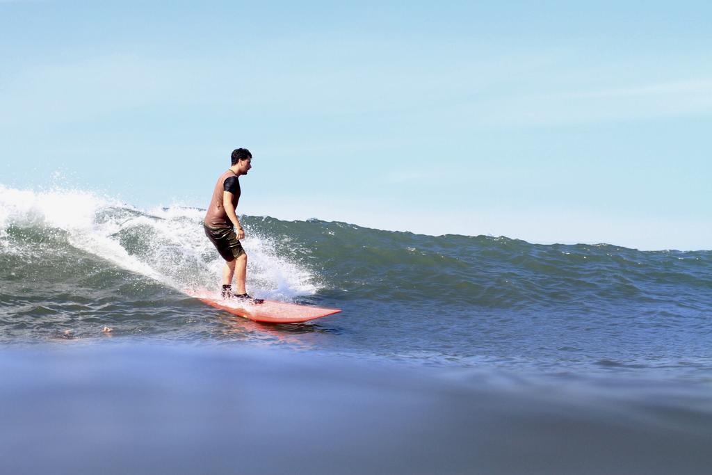Medewi Secret Surfcamp Pulukan