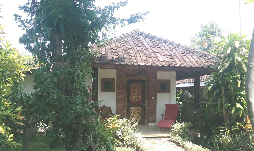 Gazebo Beach 3*