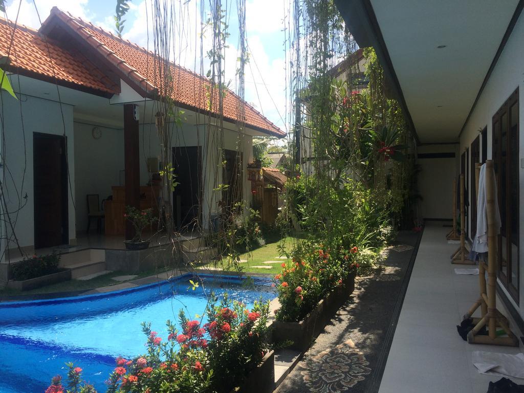 Guest house Bali Full Moon 4*