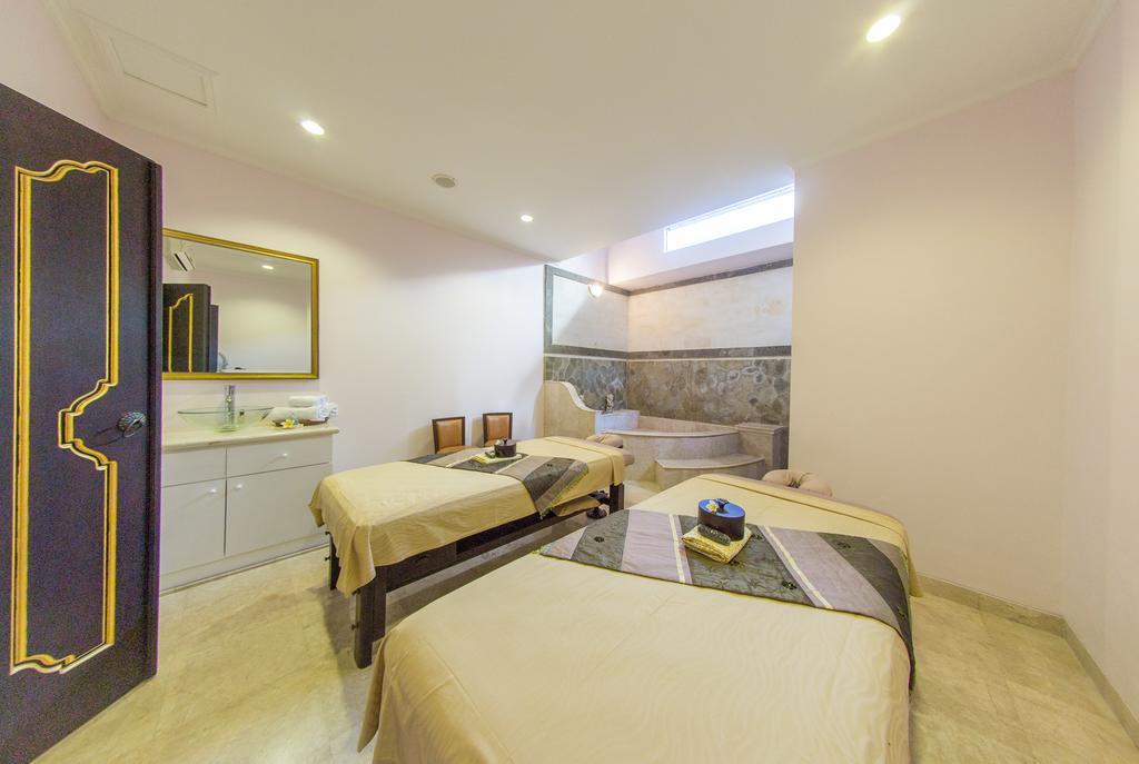 Villa Asri Jewel & *