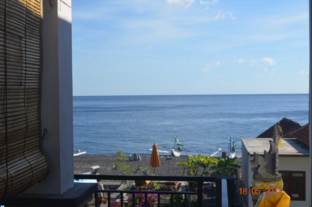 Rivera Beach Guest house *