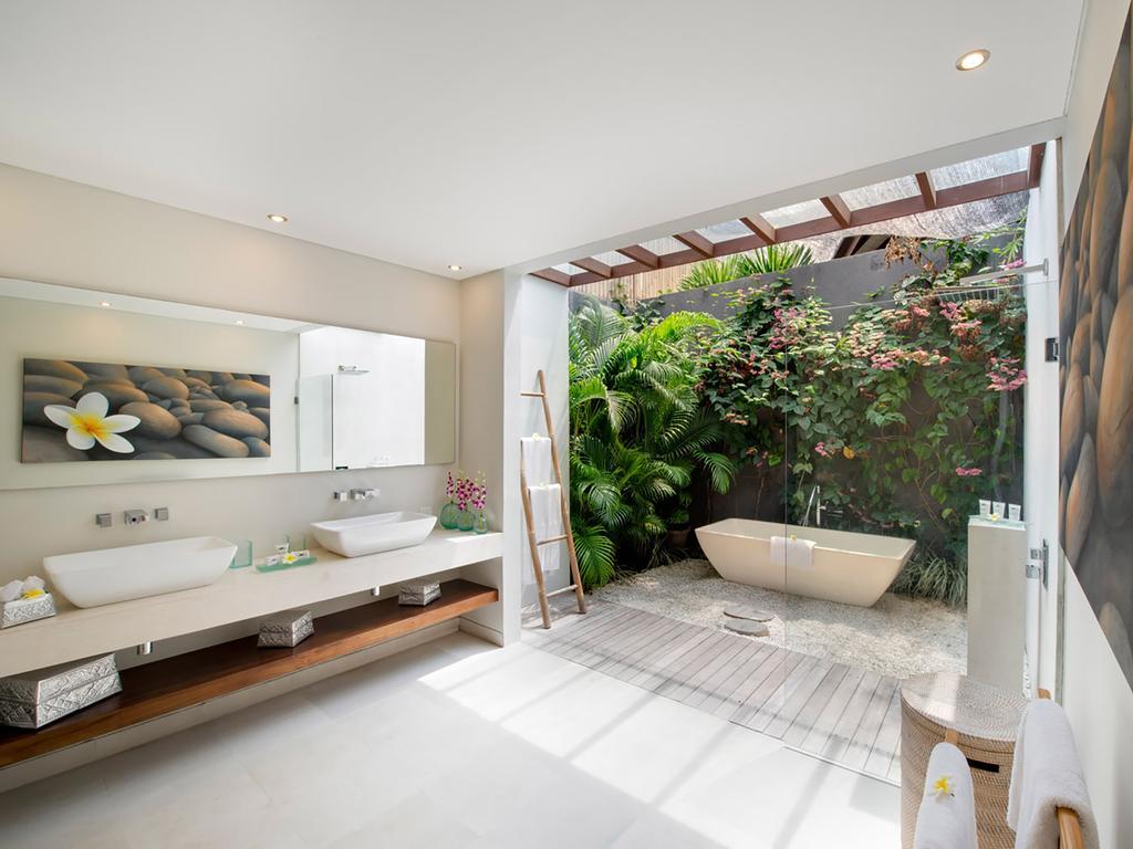 The Layar - Designer And Spa, Chse Certified Villa Seminyak (Bali)