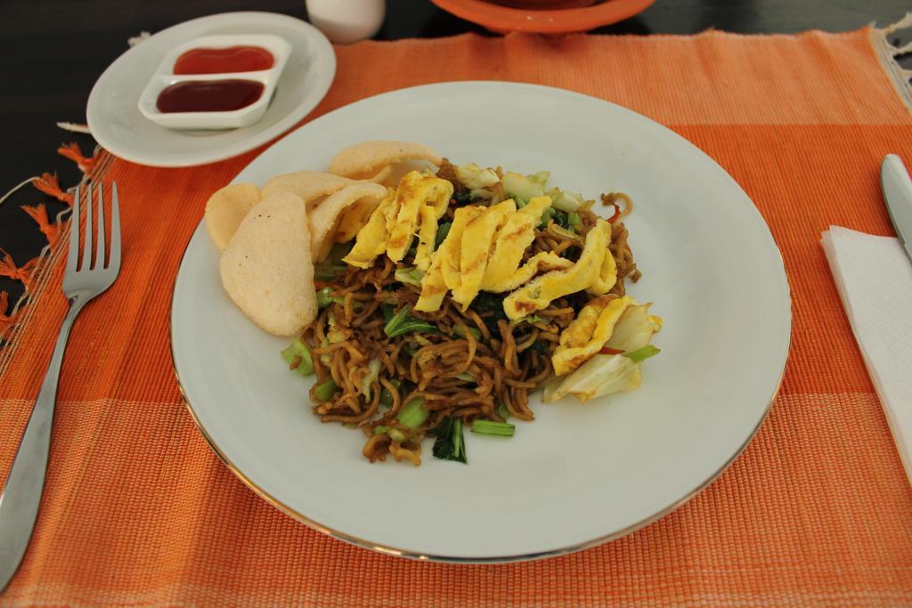 Kubu Anyar 3*