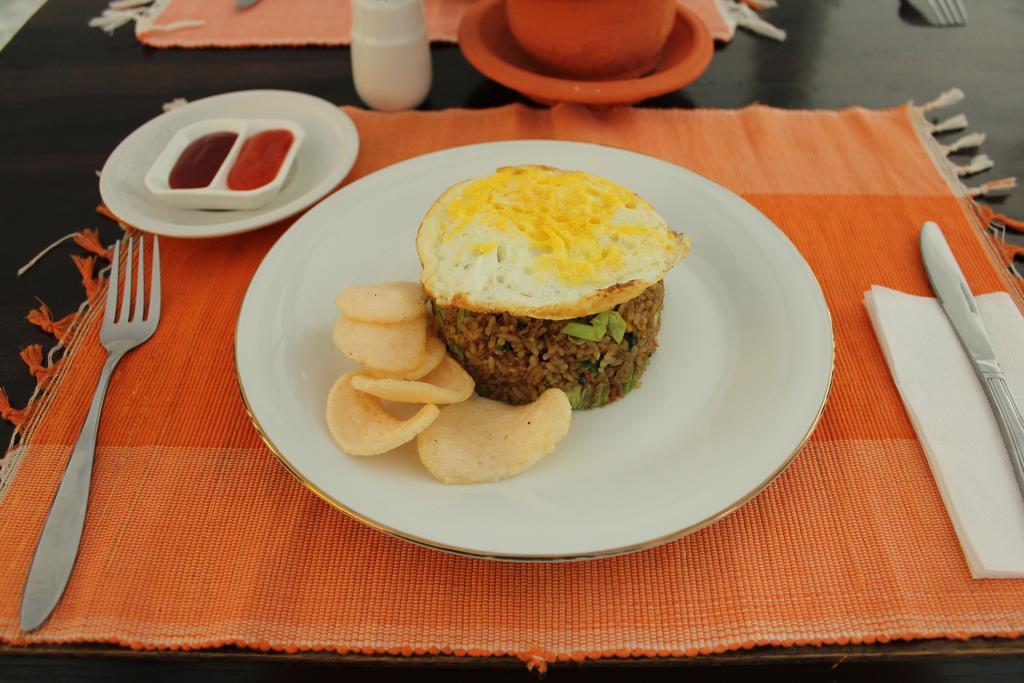 Kubu Anyar 3*
