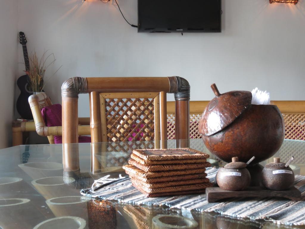 Lemon House Hostel *