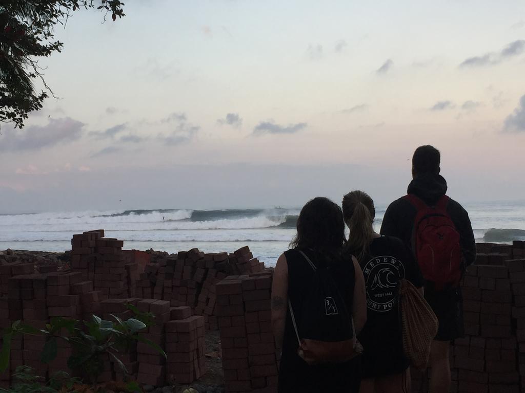 Guest house Medewi Secret Surfcamp Pulukan