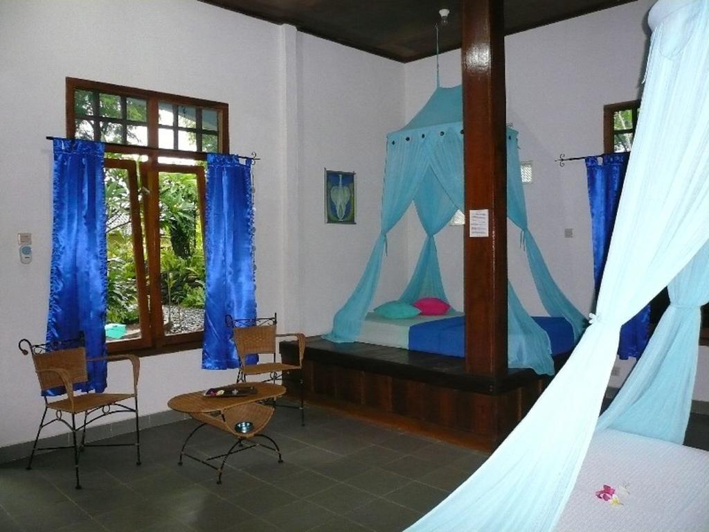 Sananda 3* Lovina (Bali)