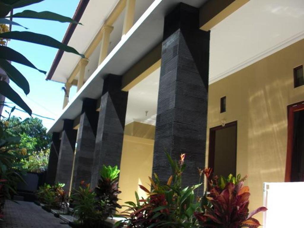 Kupukupu39 * Kuta (Bali)
