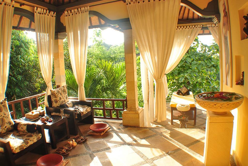 Resort Puri Mangga Sea View And 4*
