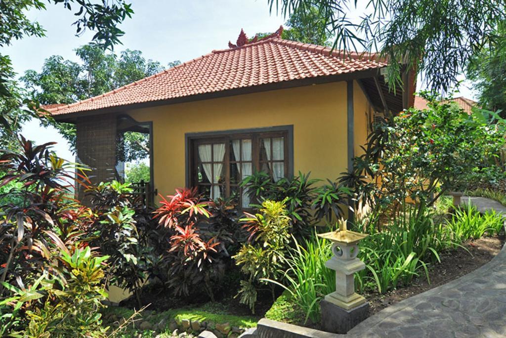 Puri Mangga Sea View And Resort 4*