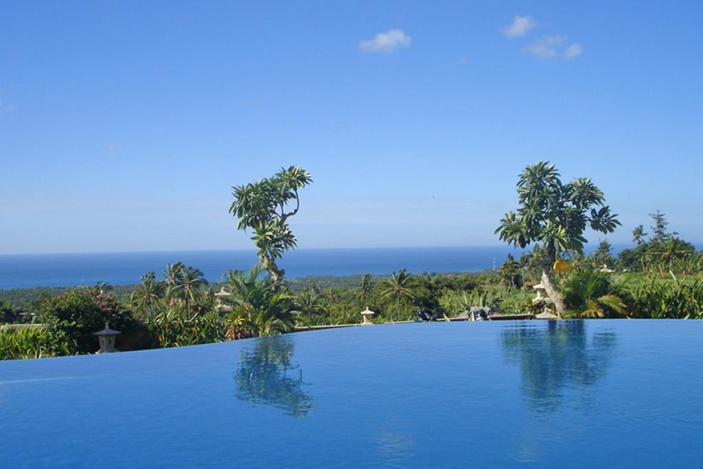 Puri Mangga Sea View And Lovina (Bali)