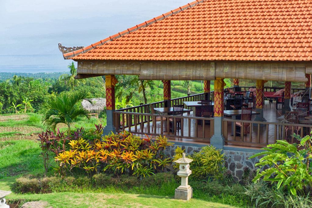 Puri Mangga Sea View And Resort 4*