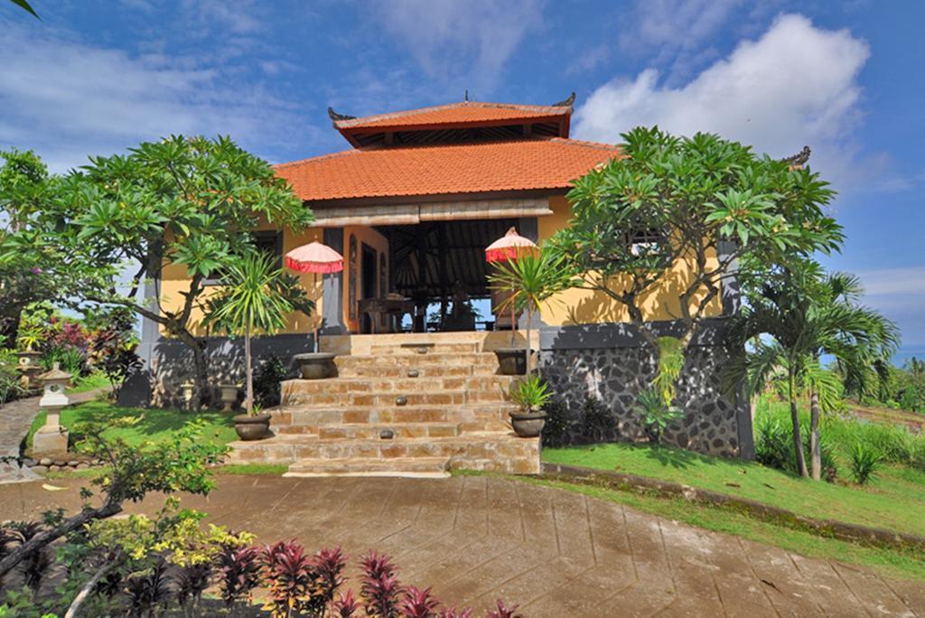 Puri Mangga Sea View And Resort Lovina (Bali)