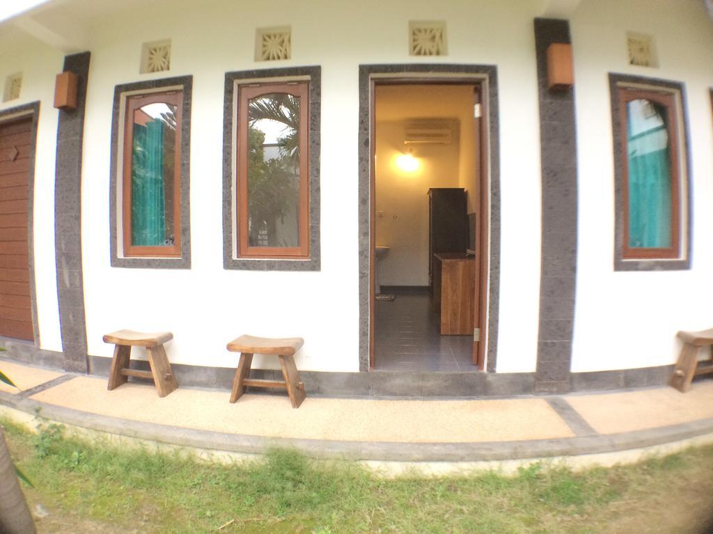 Wisma tamu Ayu