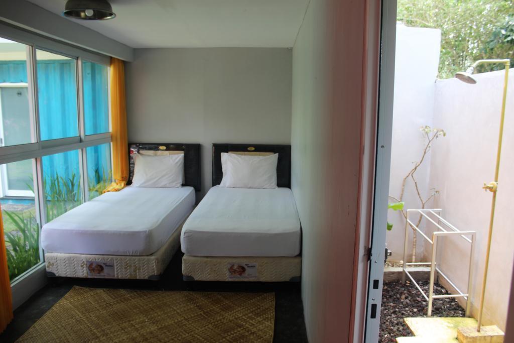 Kubu Container 2*