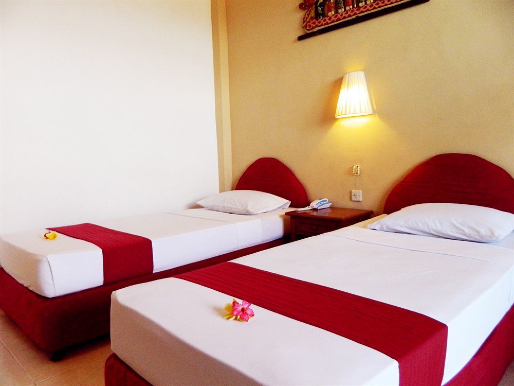 Ratna Hotel 2*