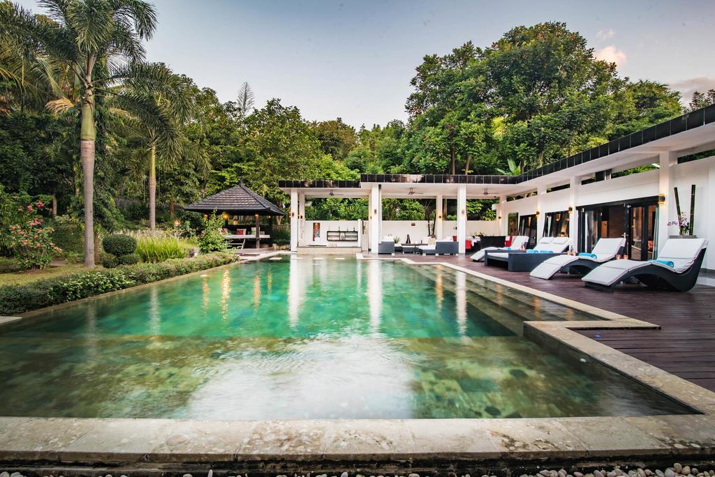 Villa Stunning Lily Lovina (Bali)