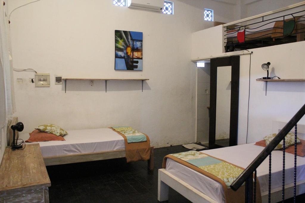Berawa Beach Surfstay Guest house *