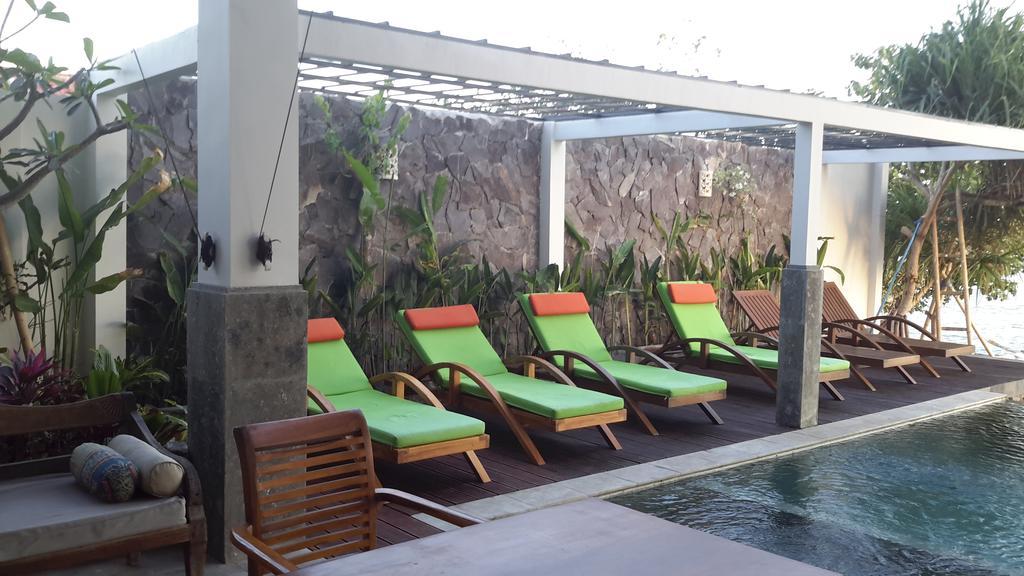 Amed Beach Villa *