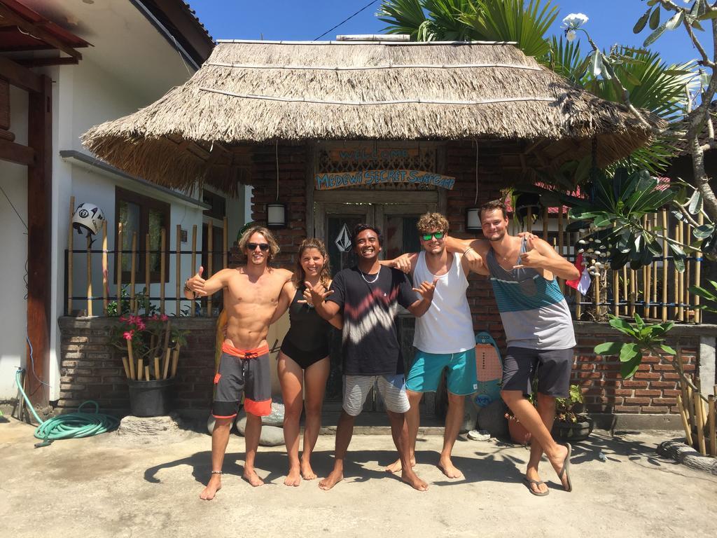 Guest house Medewi Secret Surfcamp