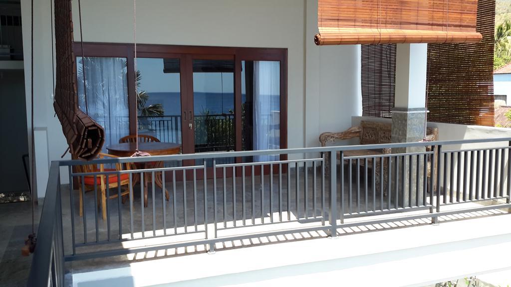 Amed Beach Villa