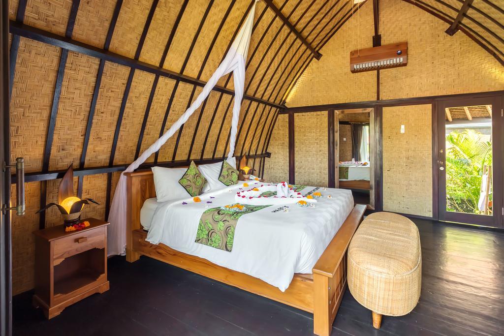 Resor Kinaara & Bali