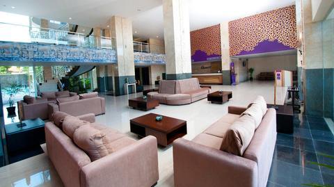 Hotel Quest San By Aston
