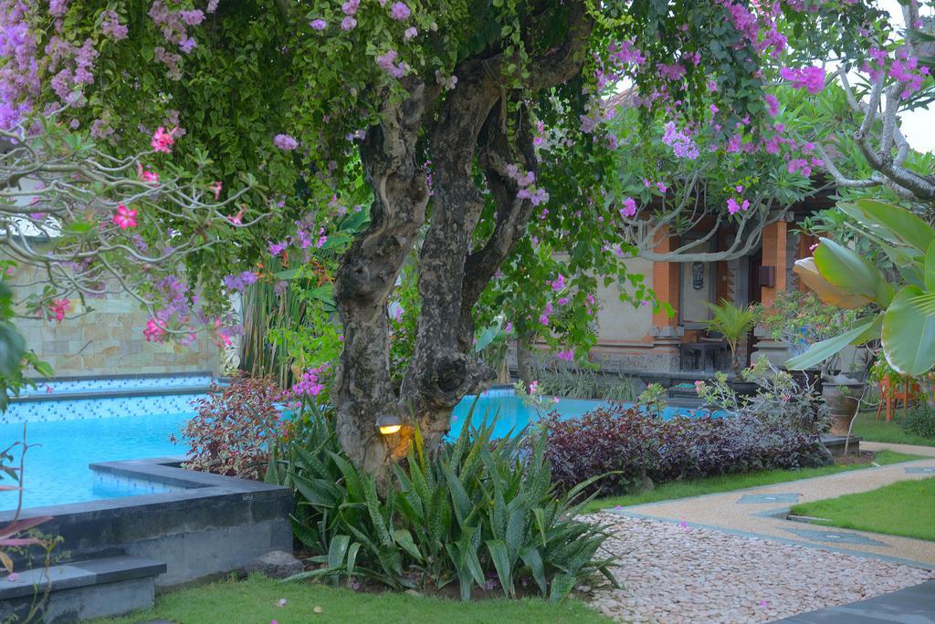 Tirta Ening Agung Guest house Sanur (Bali)