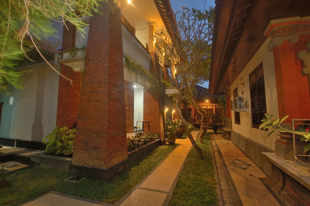 Guest house Tirta Ening Agung 3*